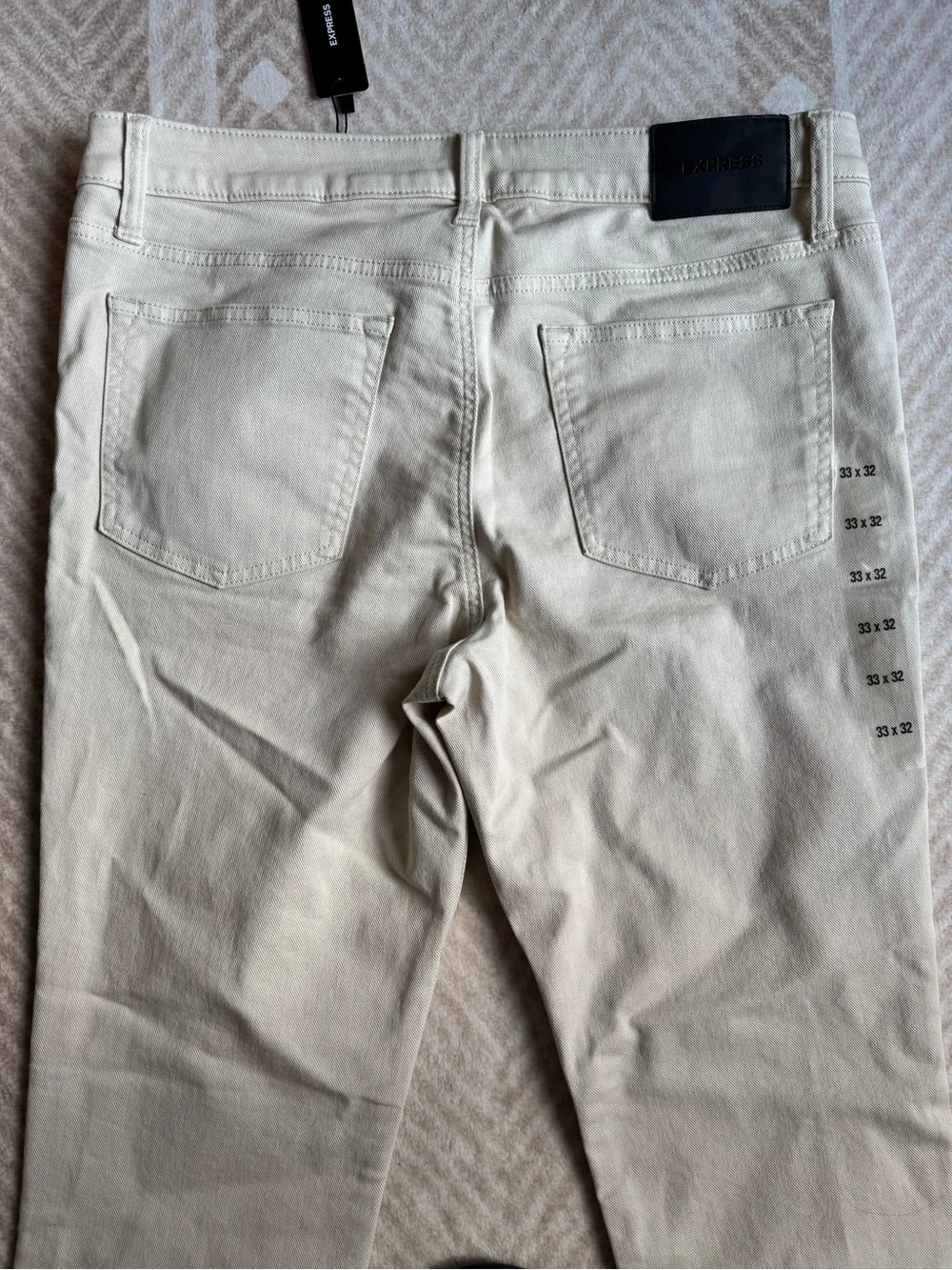 Express Men’s Skinny Jeans in Cream